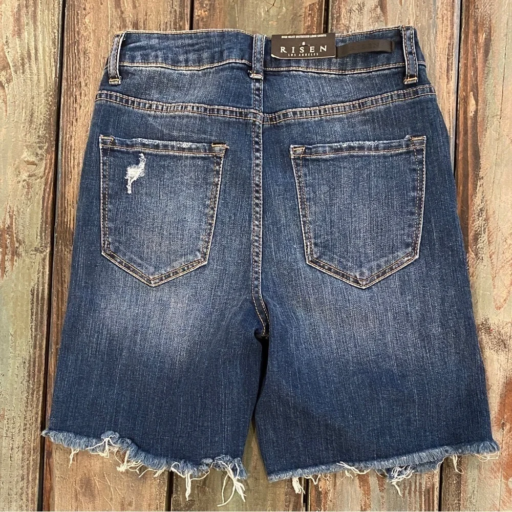 Risen NWT Alaina High Waist Distressed Long Denim Shorts Womens Size Small New